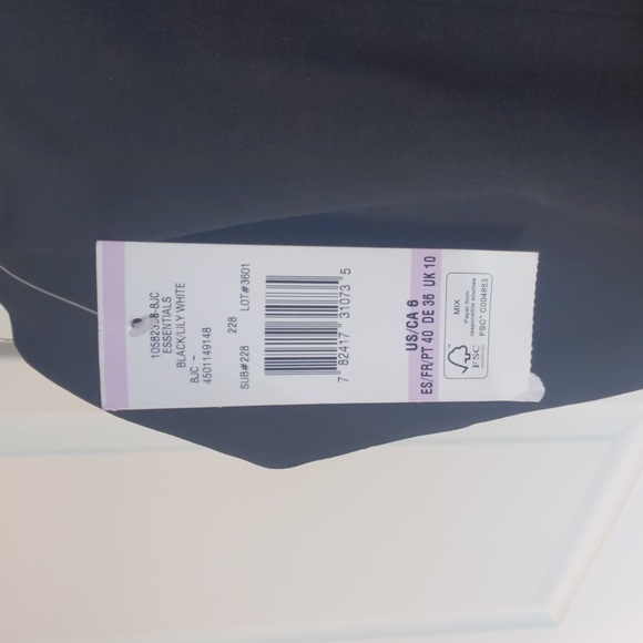 Evan-Picone Sleeveless Dress. New With Tags - Picture 4 of 5